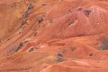 Bauxite ore